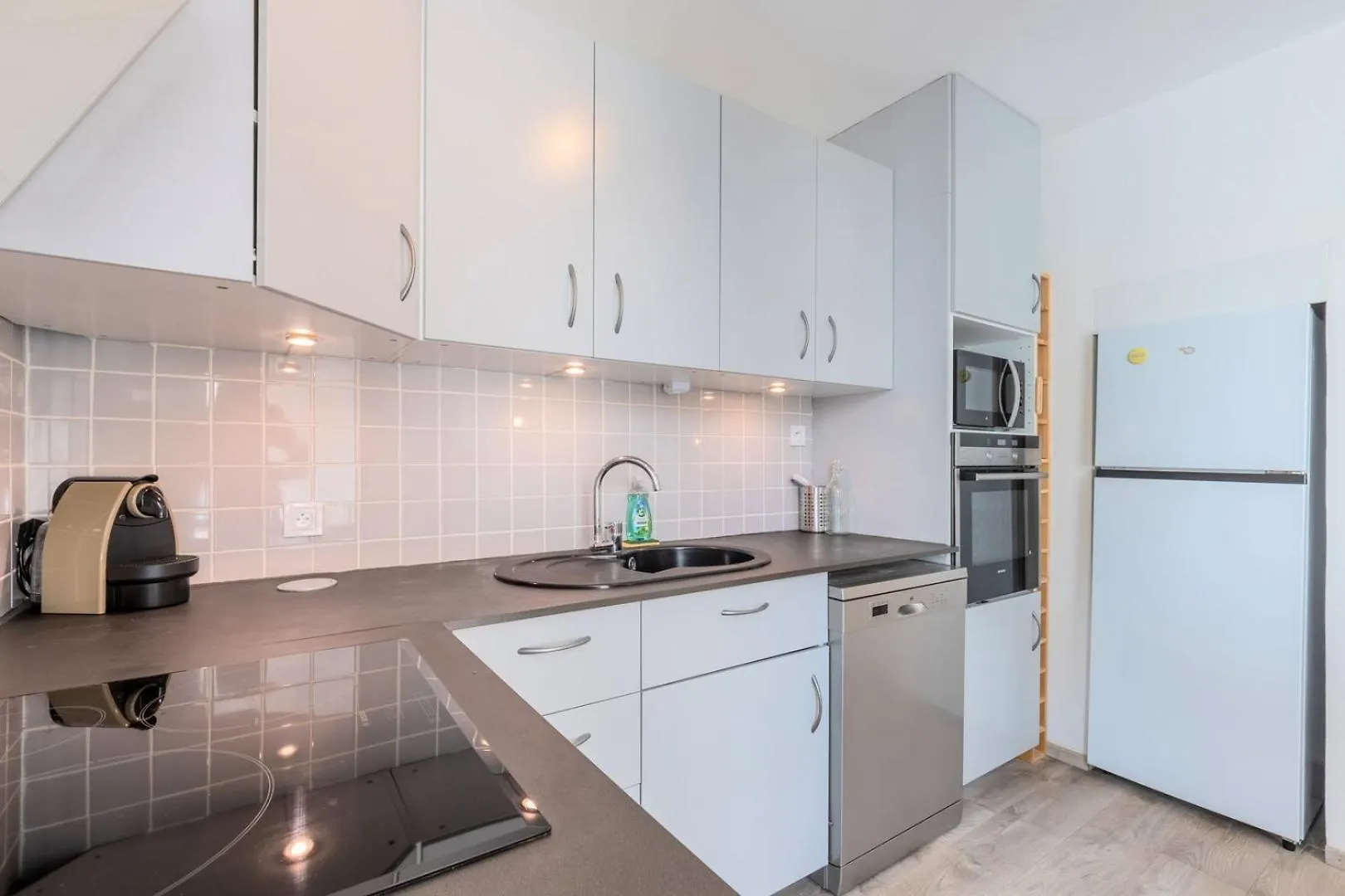 Charming Apartment With Parking And Balcony. La Madeleine  France